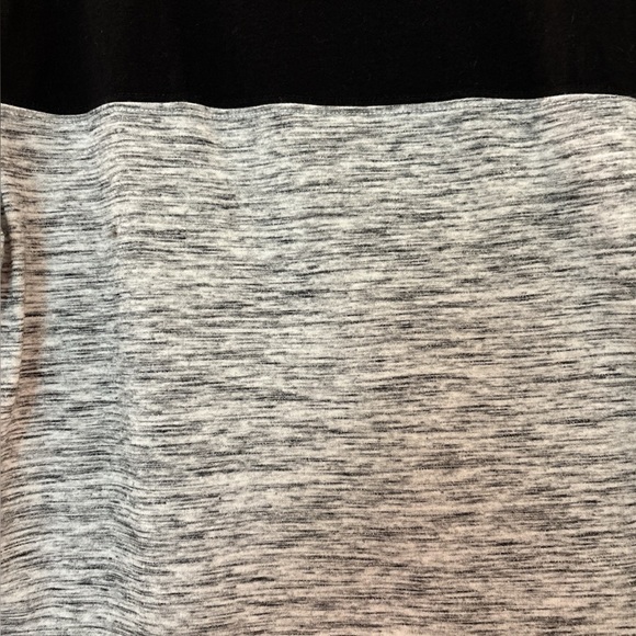 New Orleans Saints NFL women’s T-shirt, size Large ,curved hem, all cotton - Picture 4 of 6